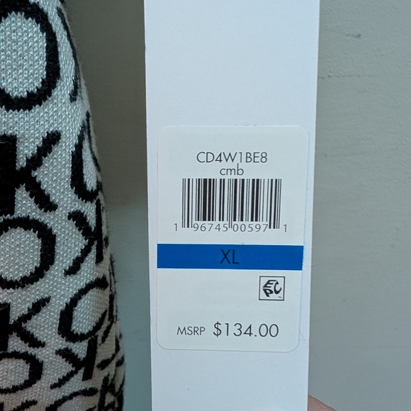 Calvin Klein Black and White  Women's Half Sleeve Dress Woolens.New With Tag XL - Picture 5 of 5